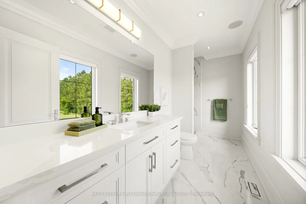 920, 18TH, King City, King