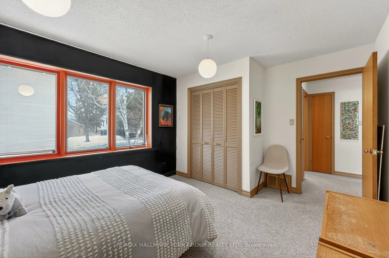 103, Curtis, King City, King