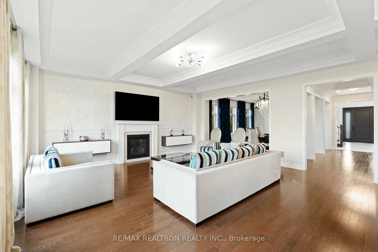 56, Ria, King City, King