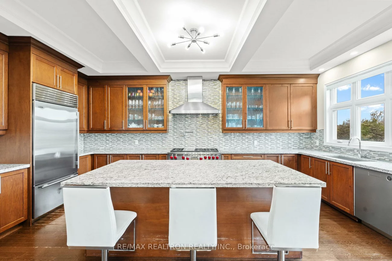 56, Ria, King City, King