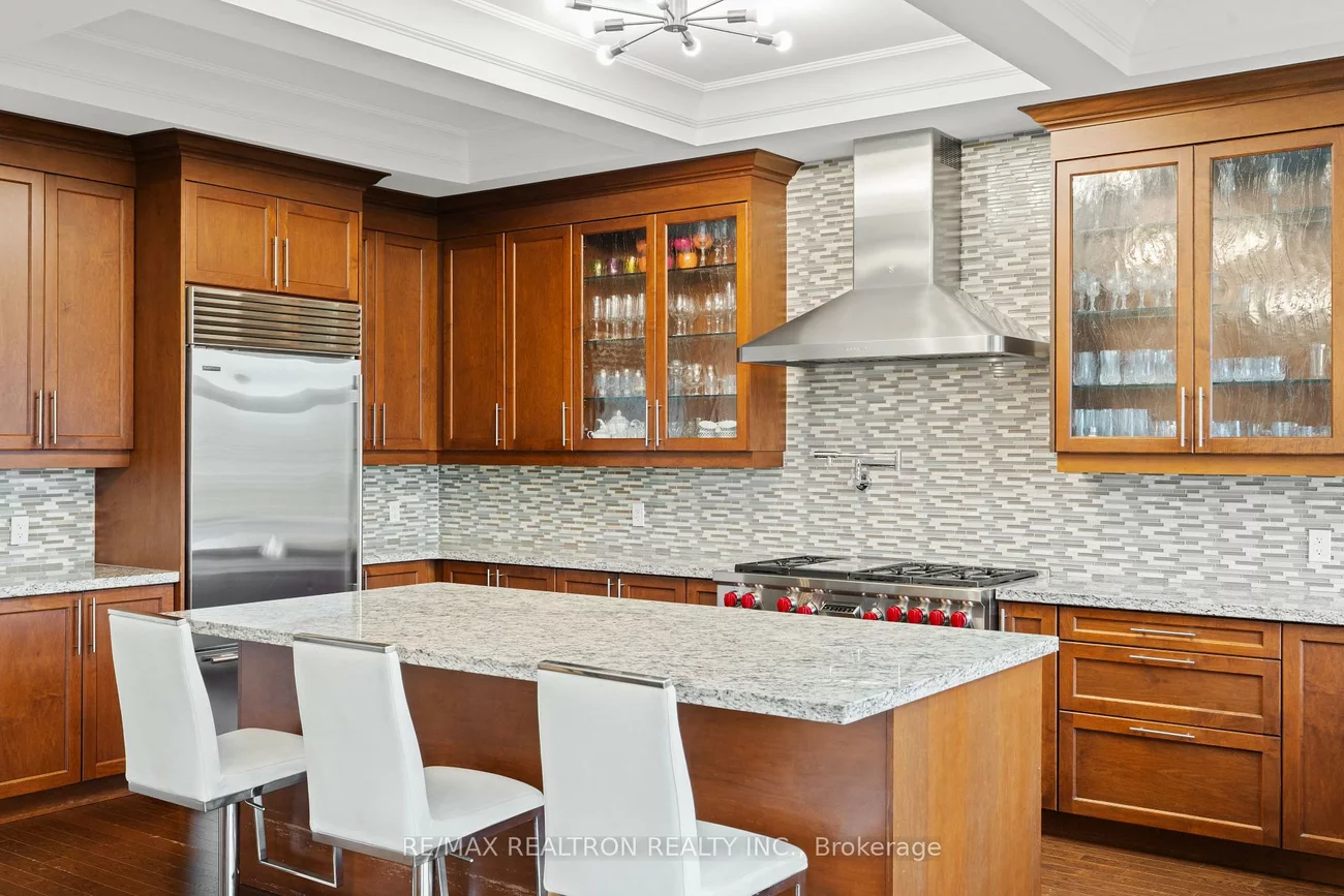 56, Ria, King City, King