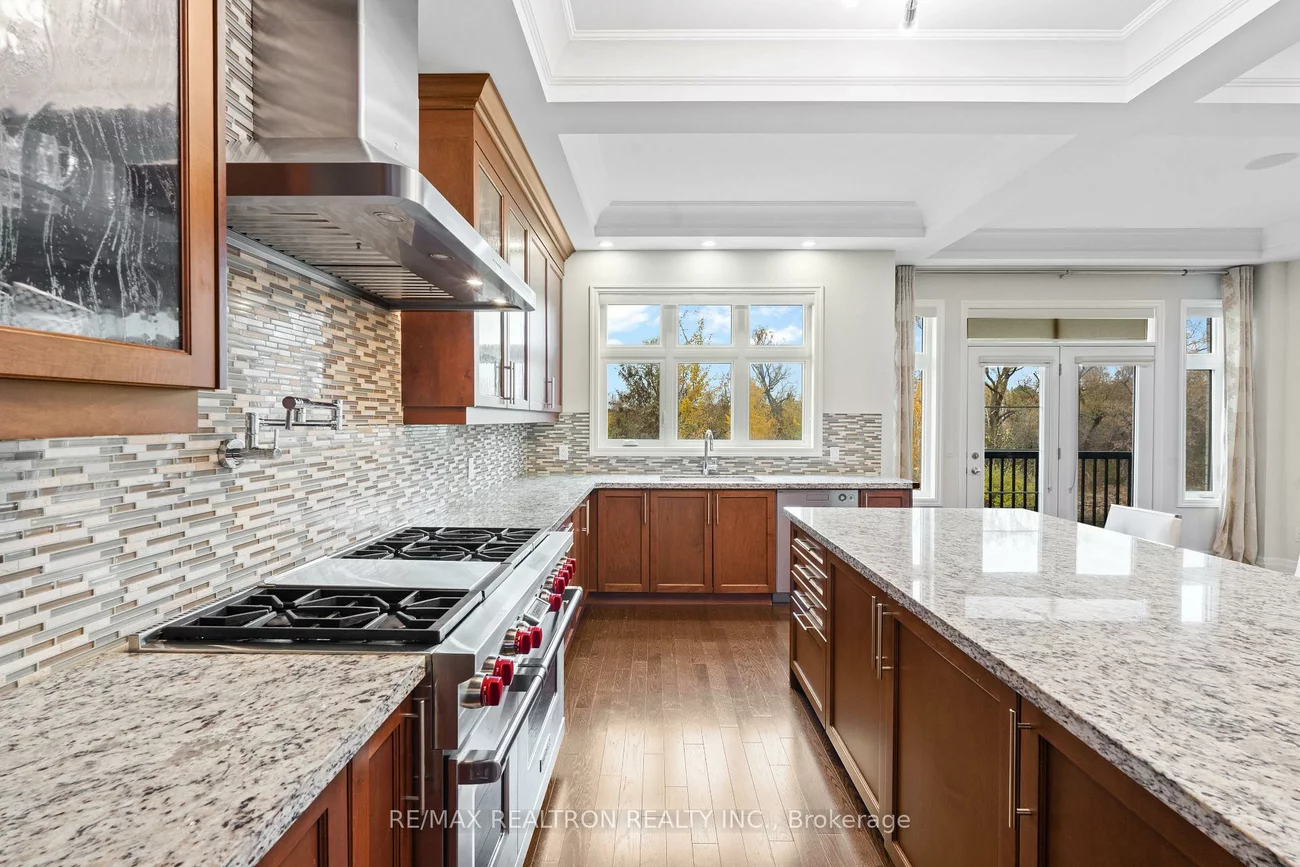 56, Ria, King City, King