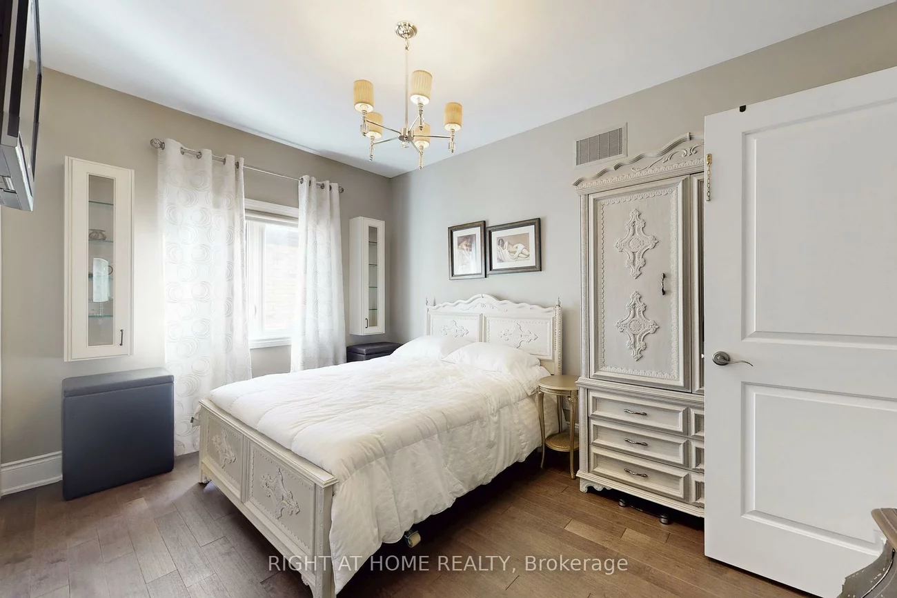 131, Robert Berry, King City, King