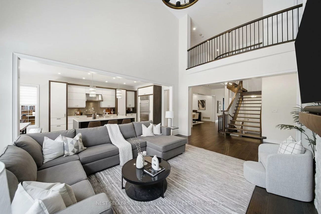 10, Larkin, Nobleton, King