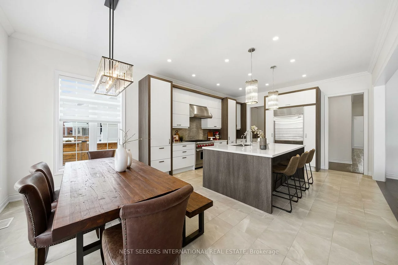 10, Larkin, Nobleton, King