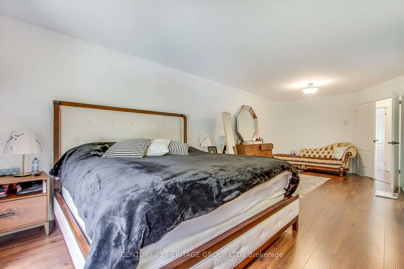 7670, 19th, Rural King, King