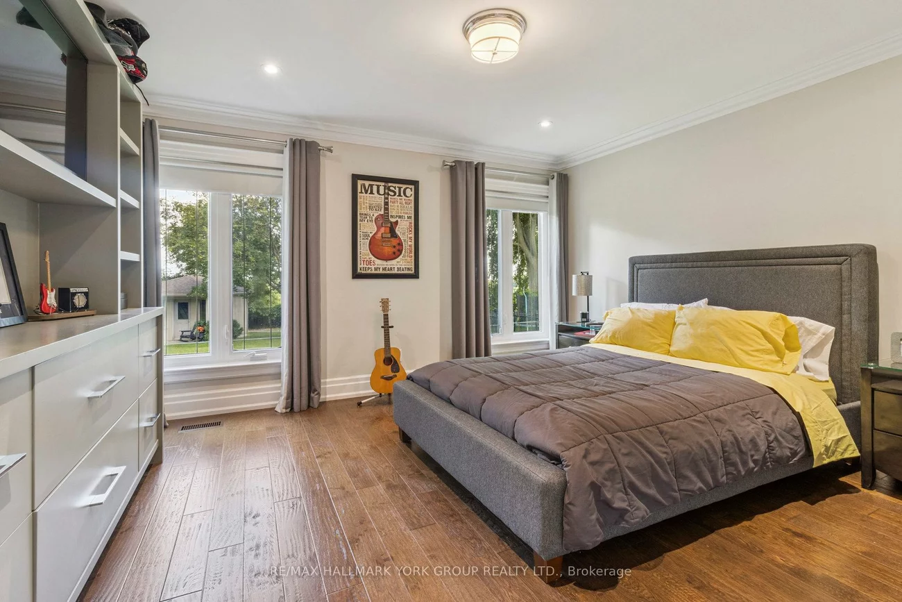 27, Scott, King City, King