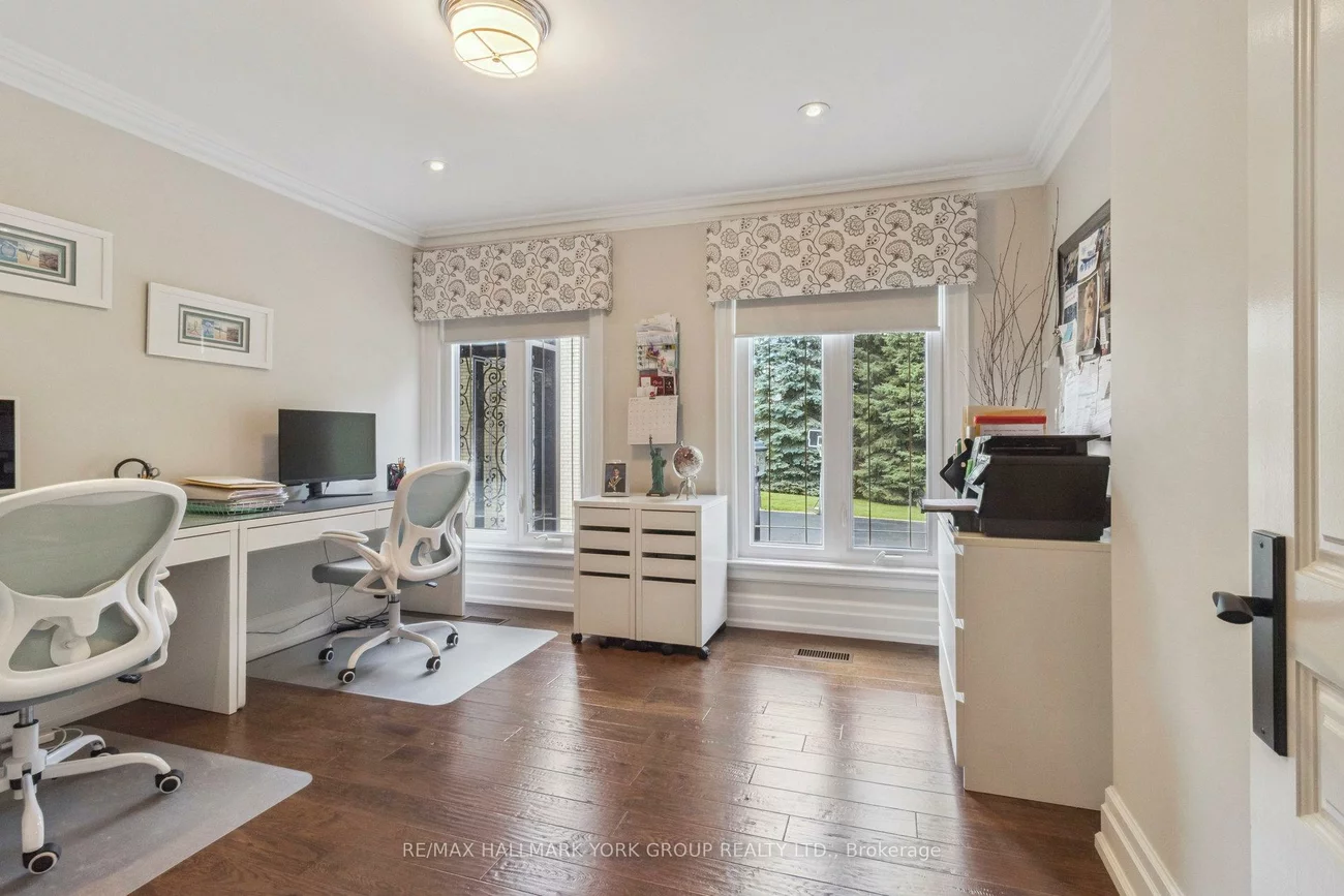 27, Scott, King City, King