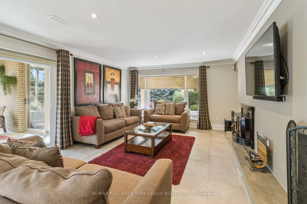 27, Scott, King City, King