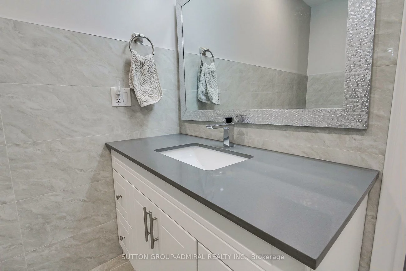 7205, 19th Side, Schomberg, King