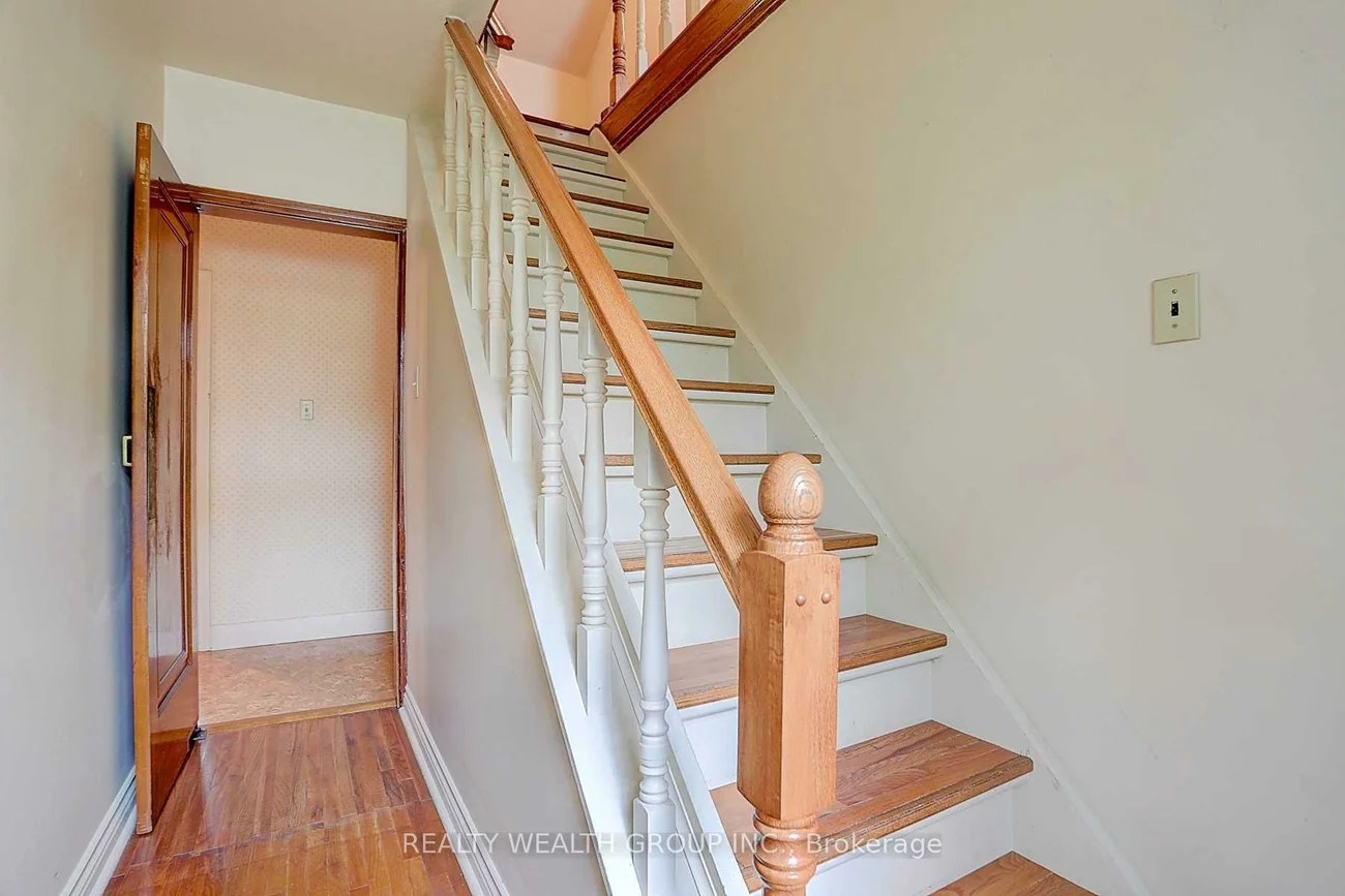 460, Main, Schomberg, King