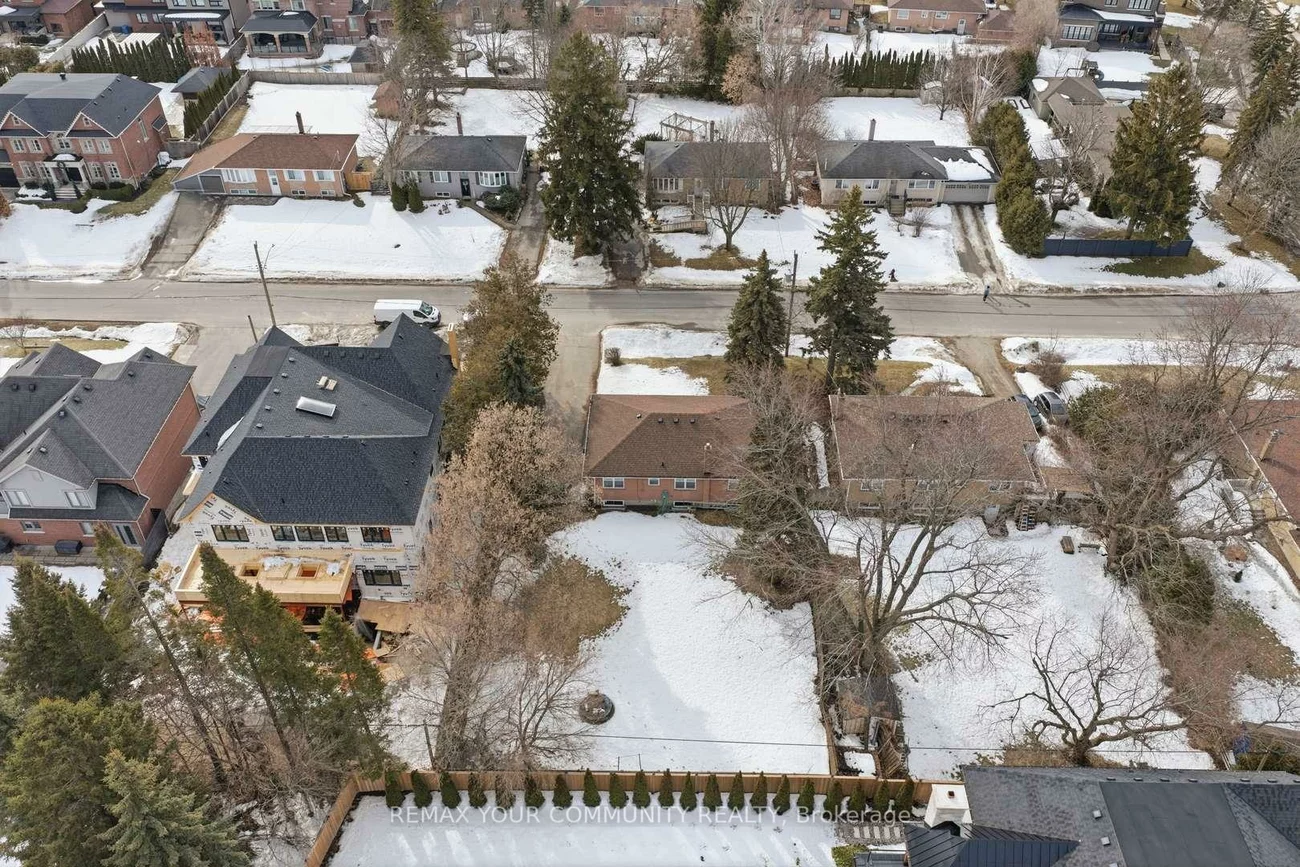 154, Hollingsworth, King City, King