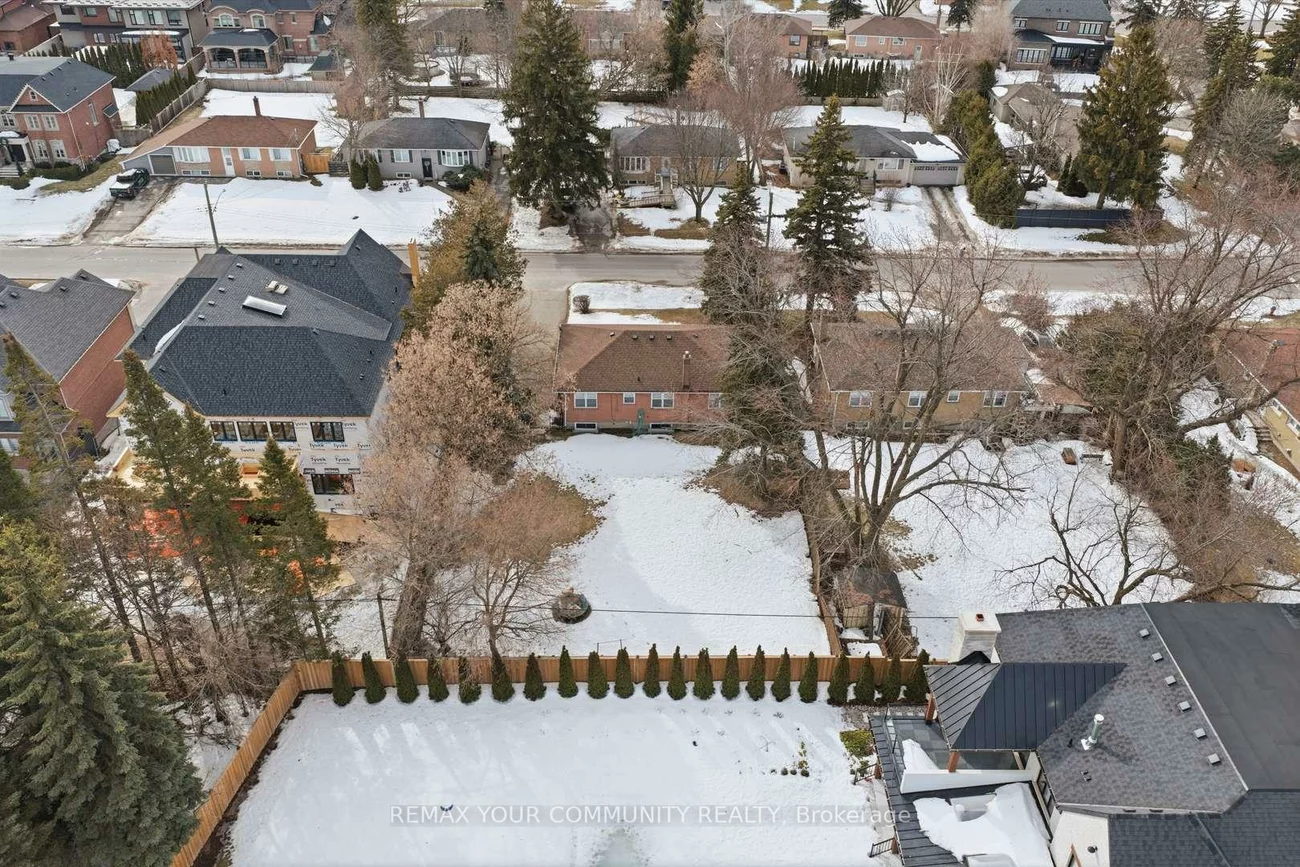 154, Hollingsworth, King City, King