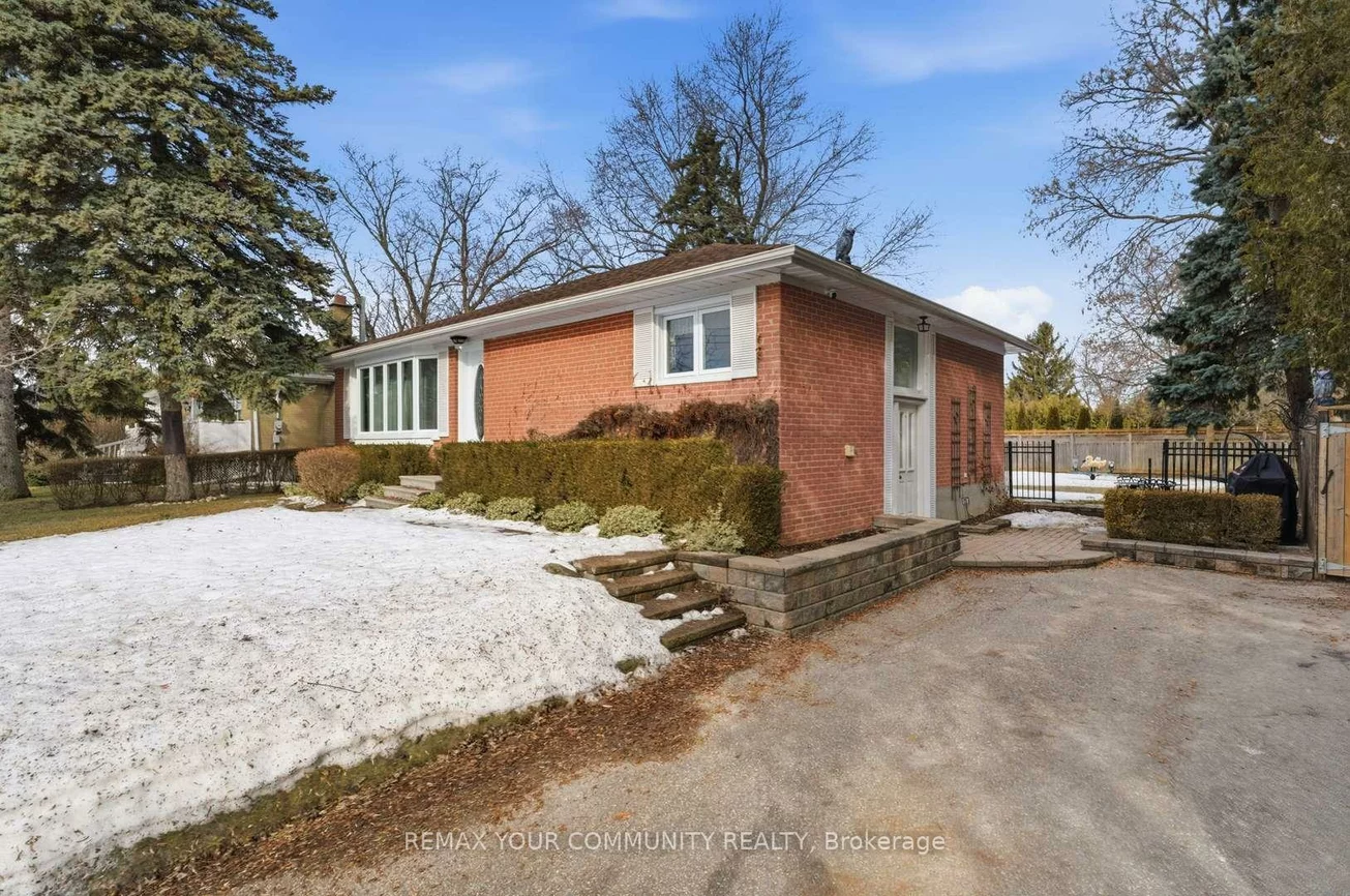 154, Hollingsworth, King City, King