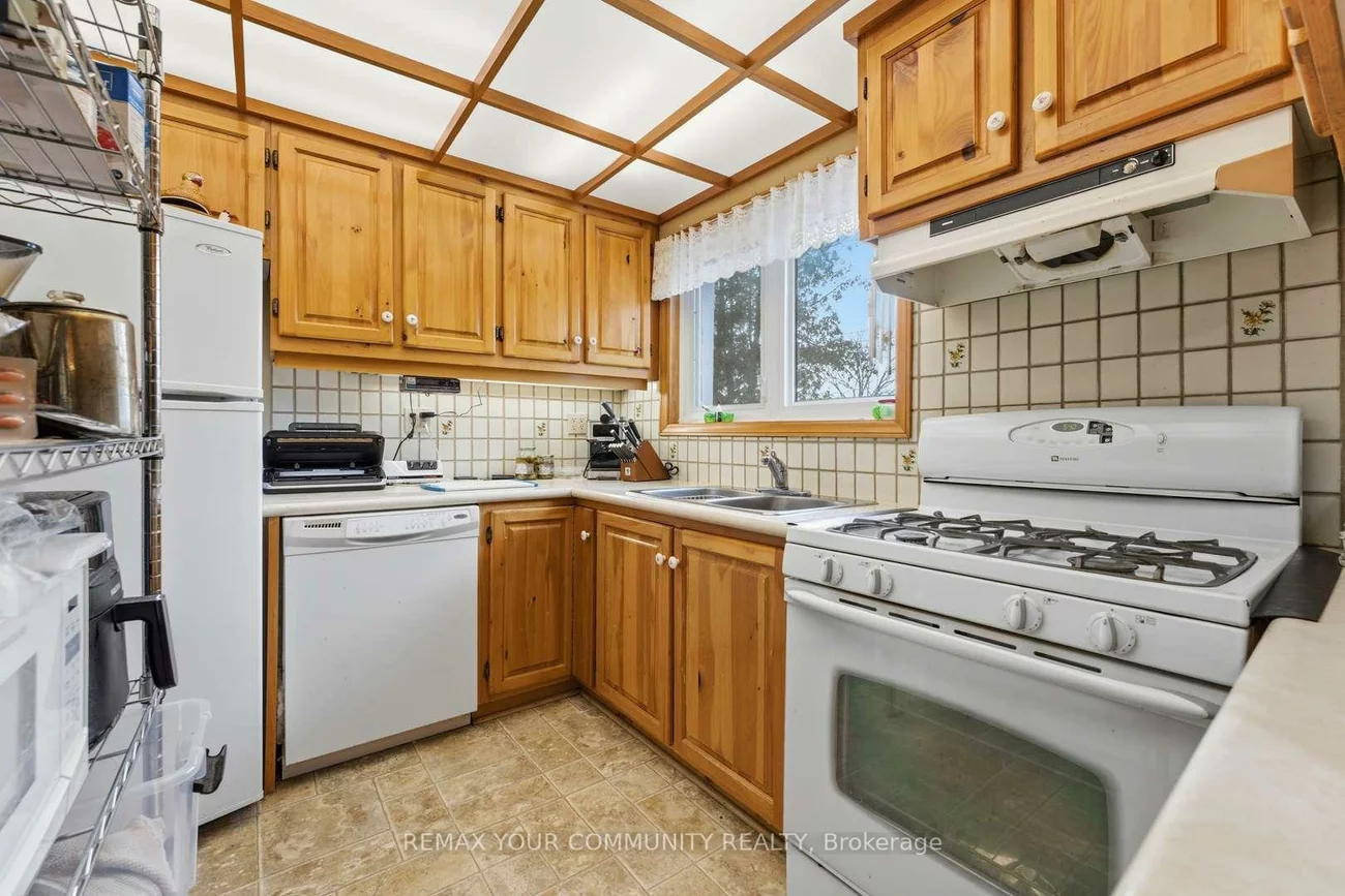 154, Hollingsworth, King City, King