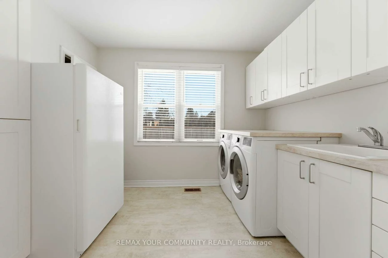 154, Hollingsworth, King City, King