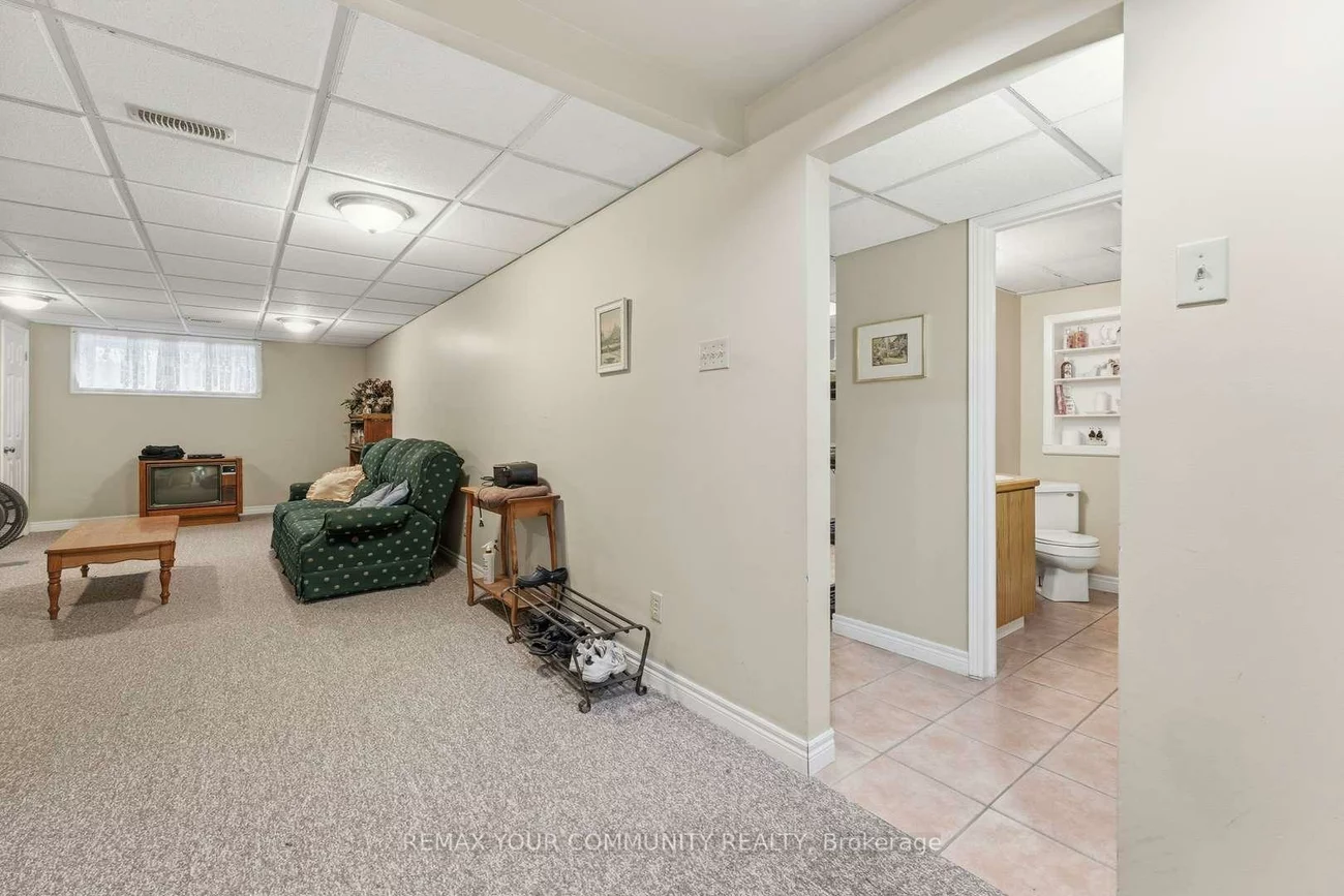 154, Hollingsworth, King City, King