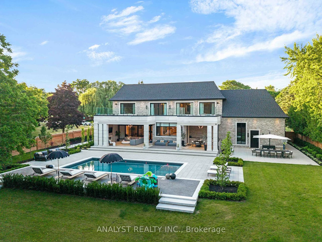 81, Ellis, Nobleton, King