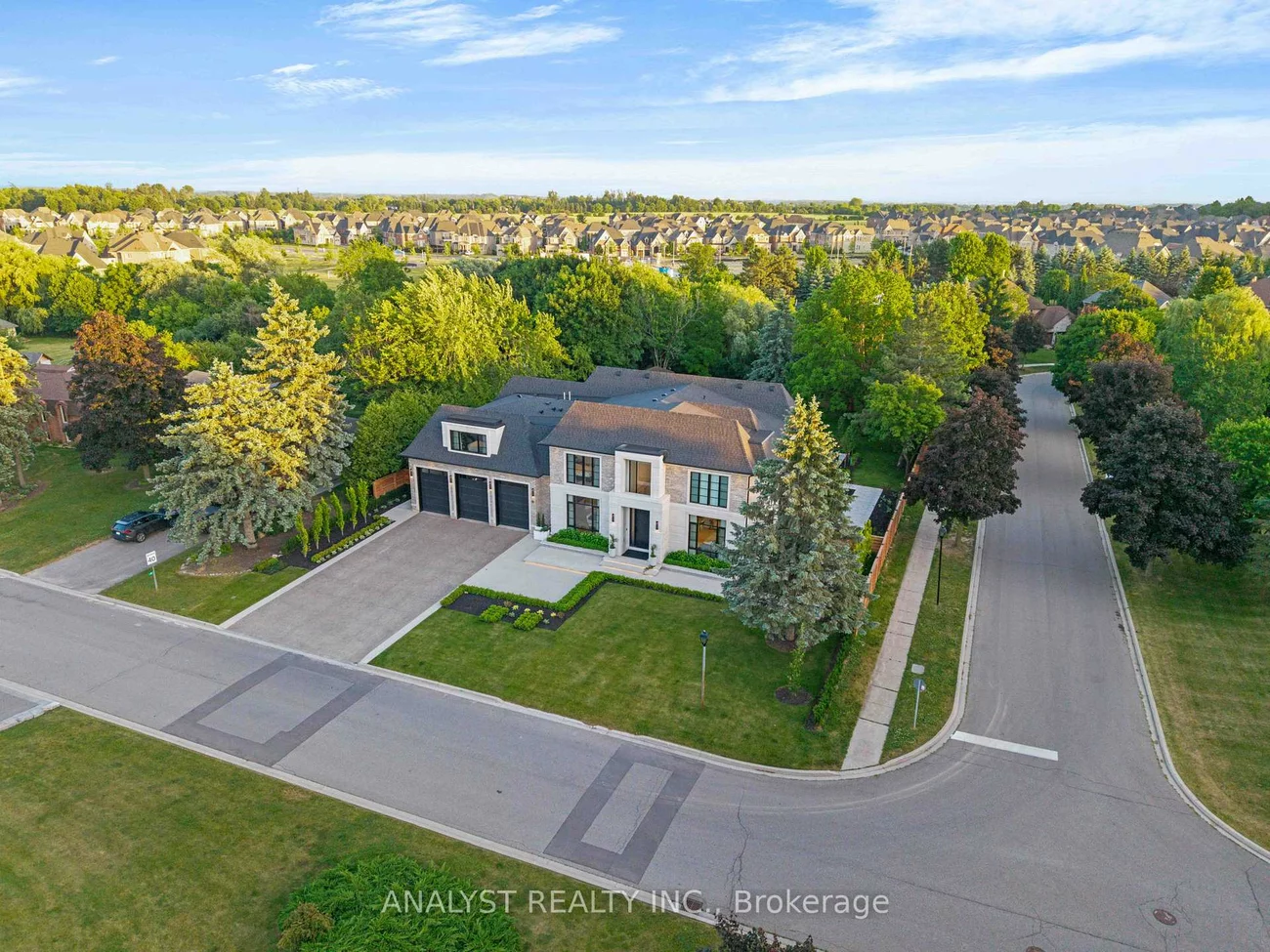 81, Ellis, Nobleton, King