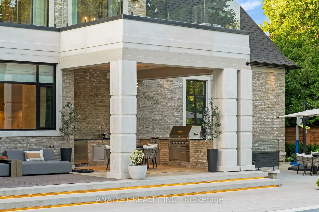 81, Ellis, Nobleton, King