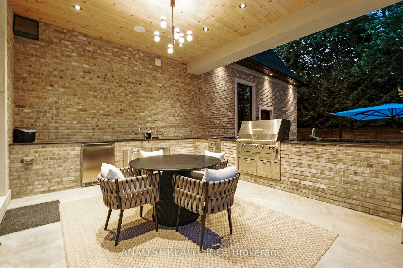 81, Ellis, Nobleton, King