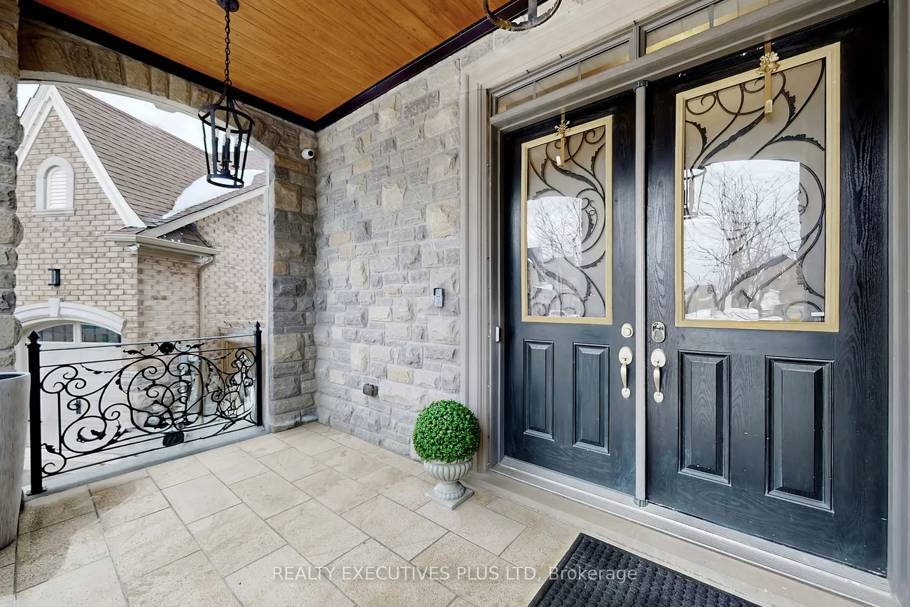 10, Sim Hill, King City, King