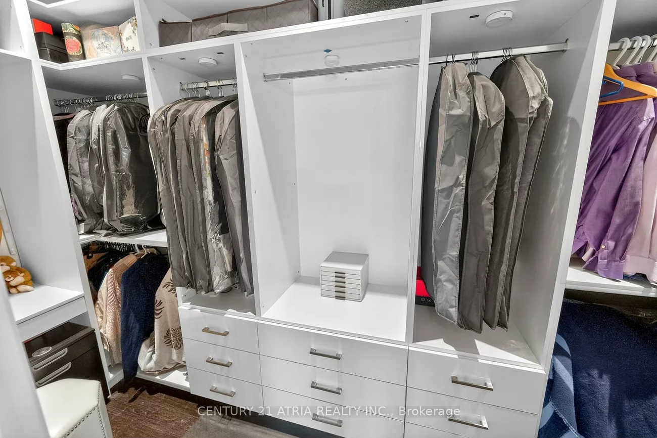 122, Burns, King City, King