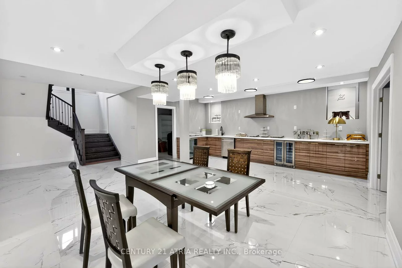 122, Burns, King City, King