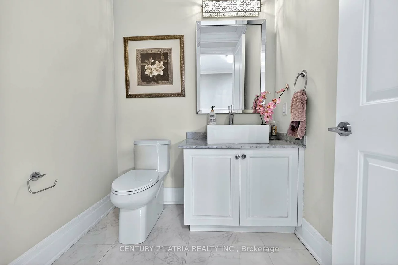 122, Burns, King City, King