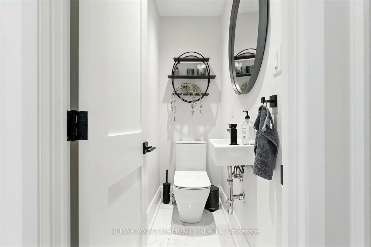 165, Clearview, King City, King