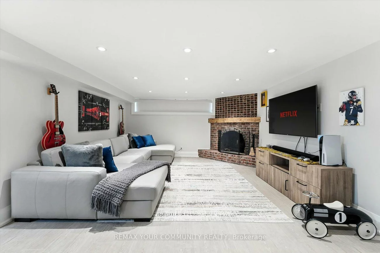 165, Clearview, King City, King