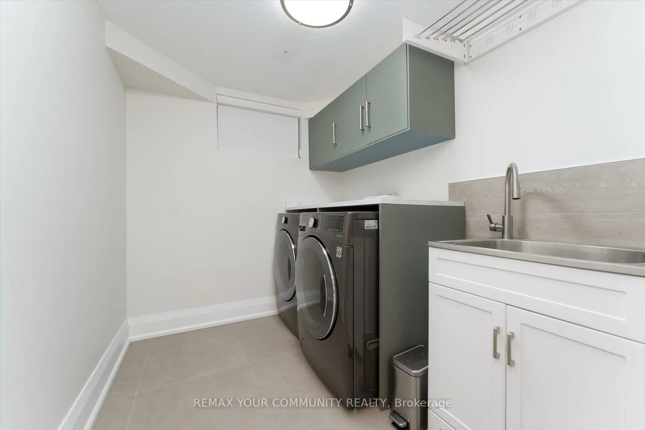 165, Clearview, King City, King