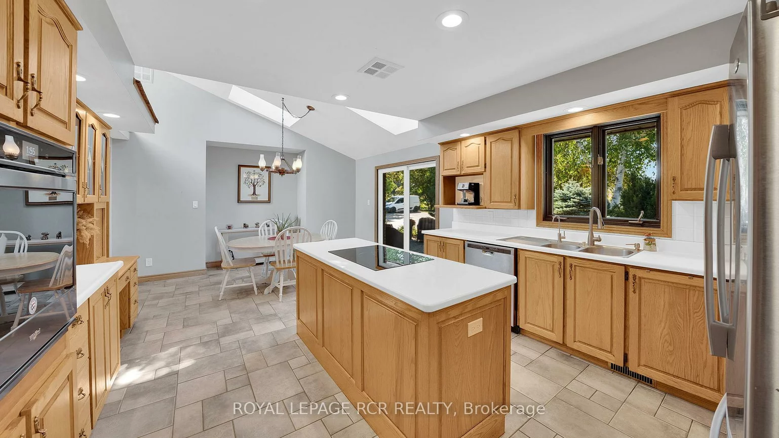 15735, Highway 27, Rural King, King