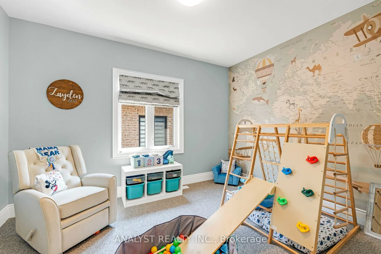 94, Crawford, Nobleton, King