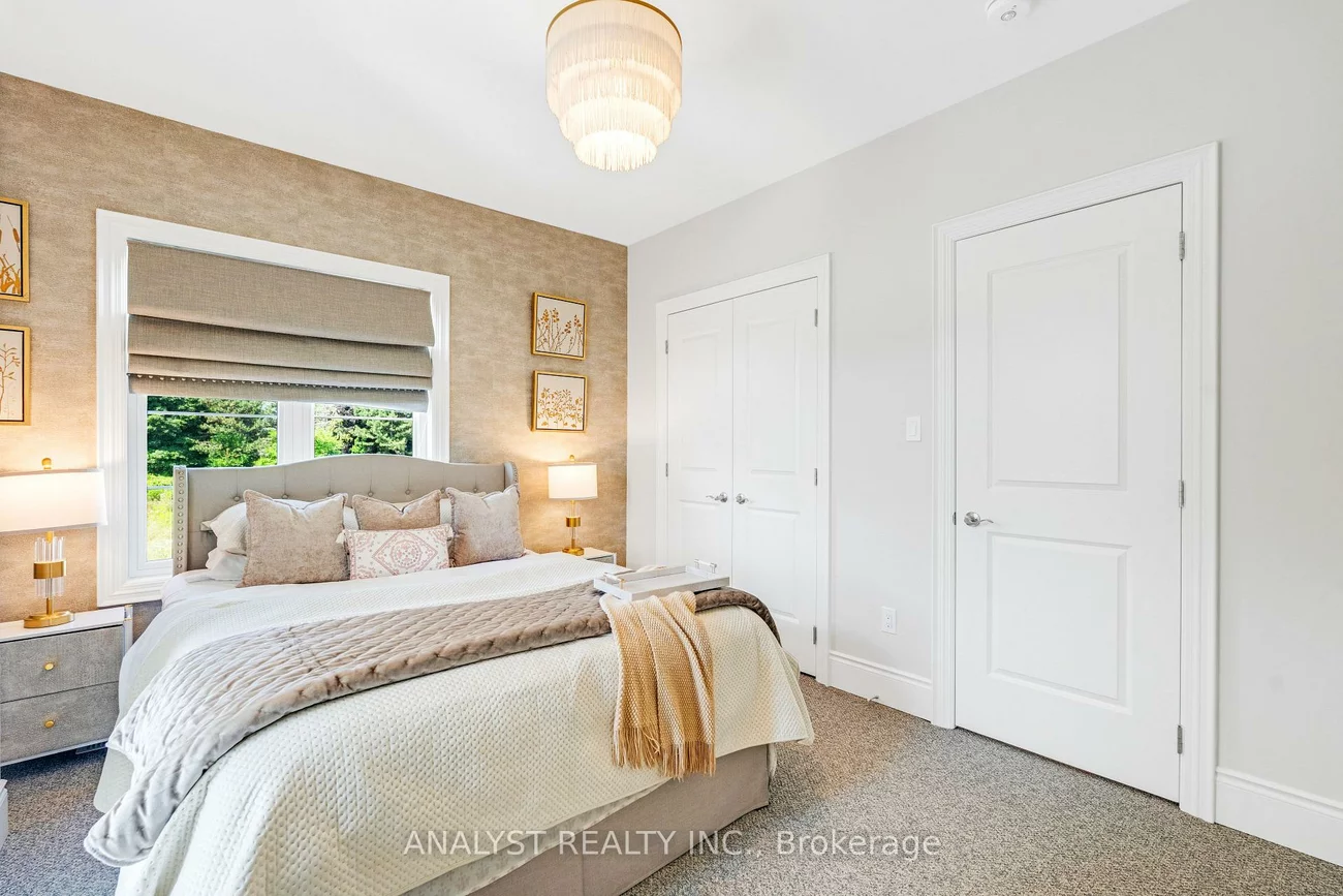 94, Crawford, Nobleton, King