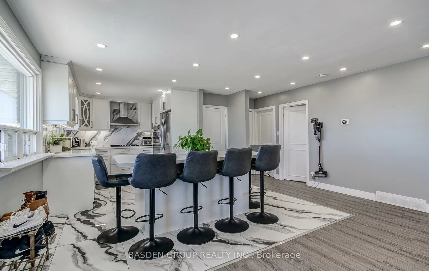 545, Wist, Rural King, King