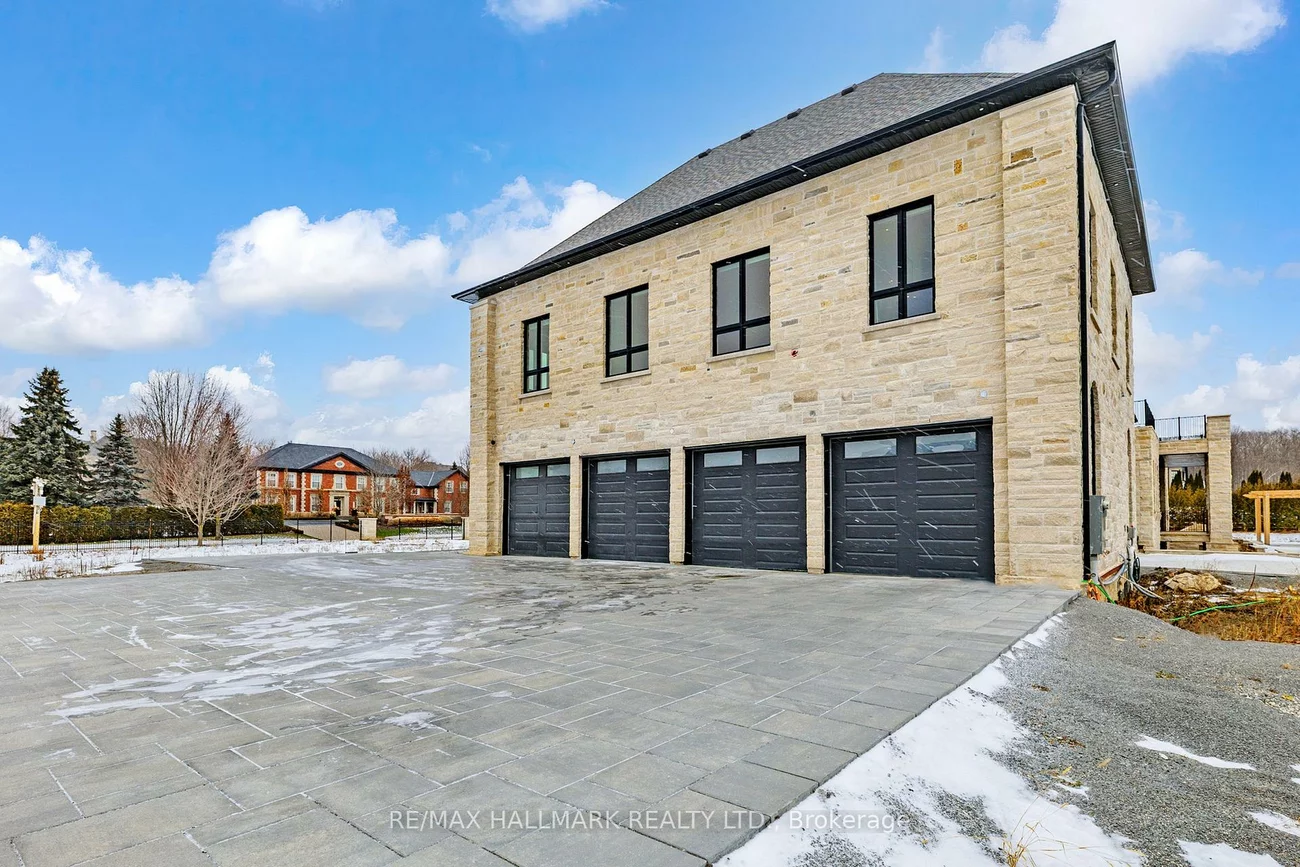 15, Eden Vale, Rural King, King