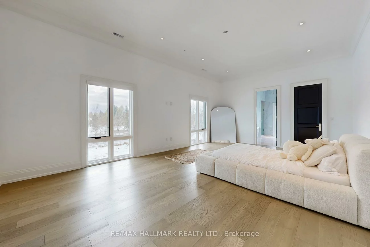 15, Eden Vale, Rural King, King