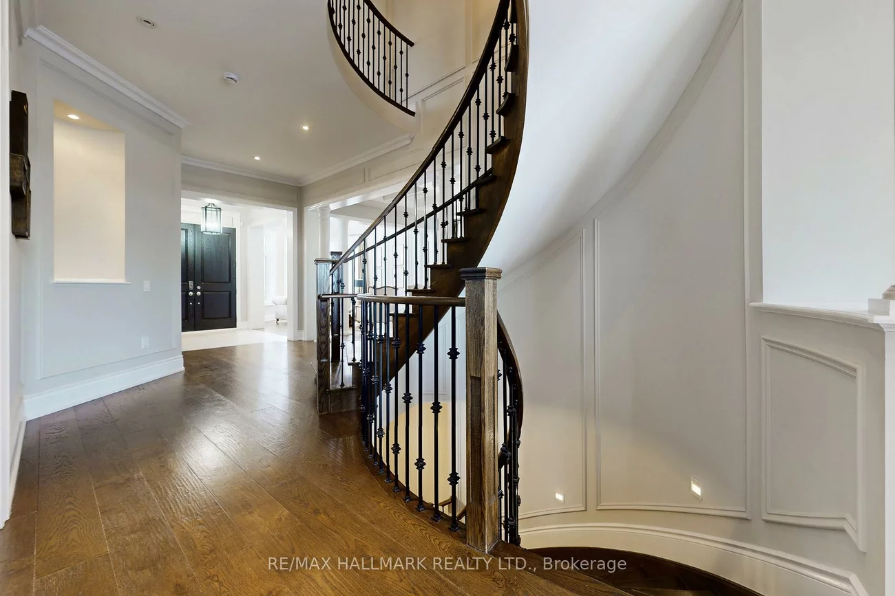 24, Bluff, Nobleton, King