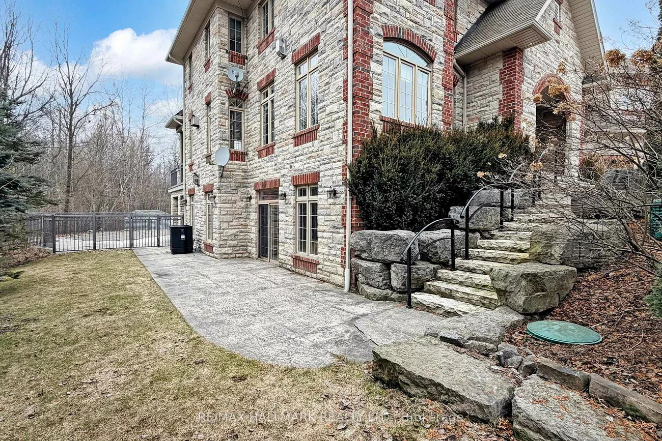 206, Churchill, Rural King, King
