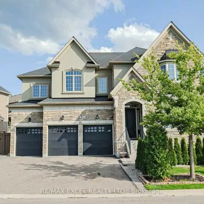 21, Paradise Valley, Nobleton, King