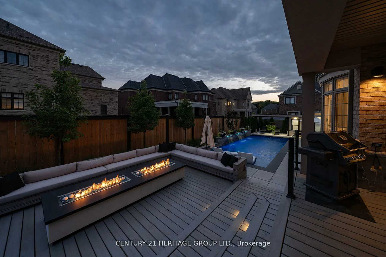 43, Sir Henry, King City, King