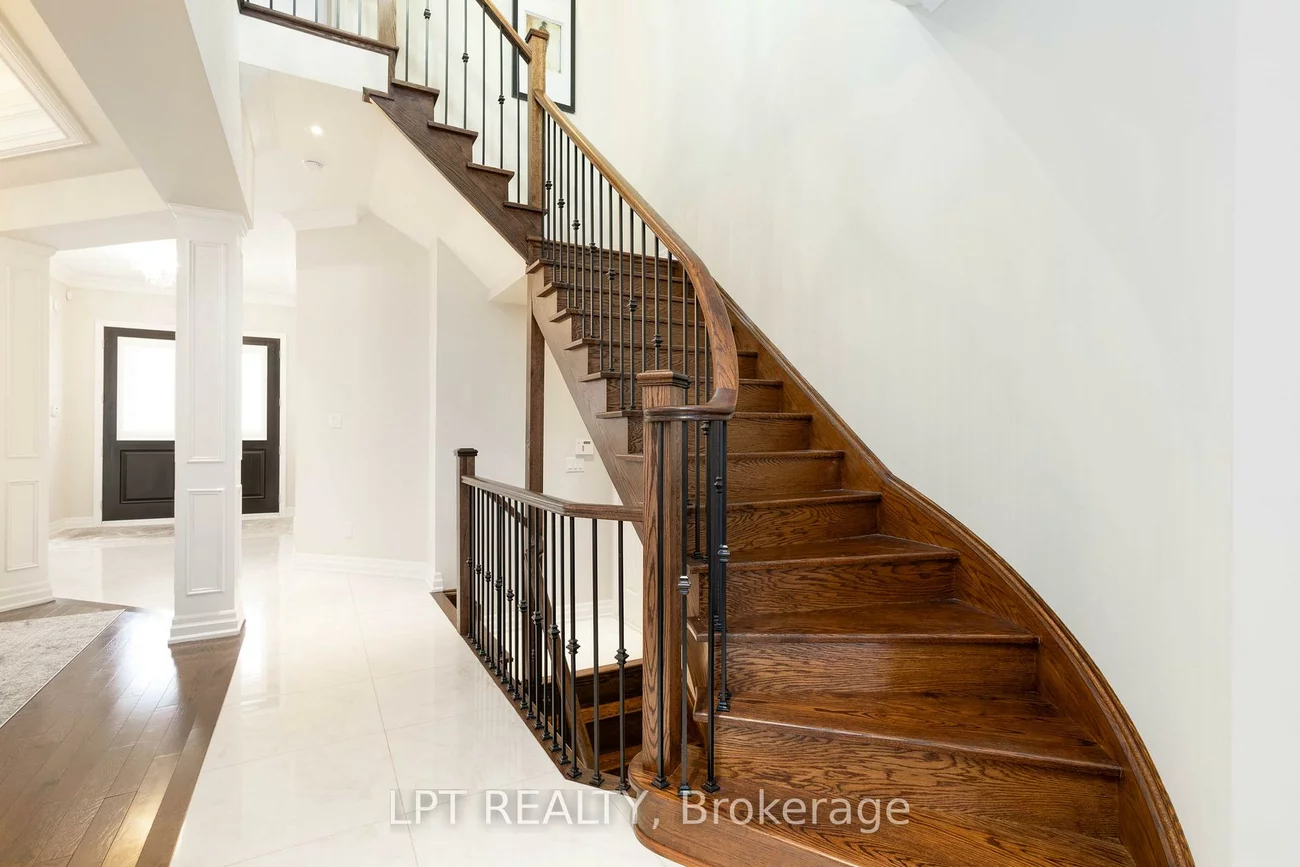 113, Burns, King City, King