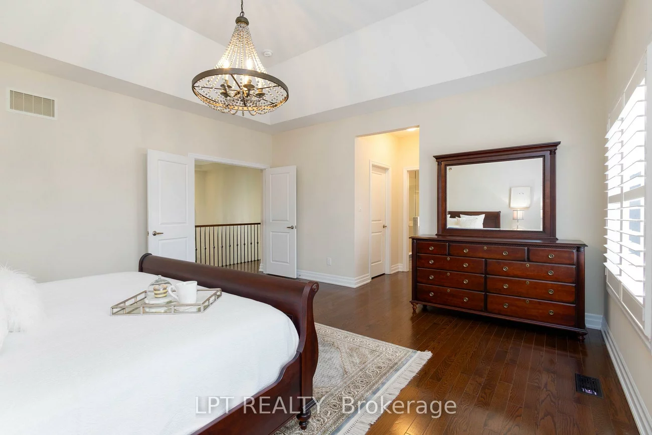 113, Burns, King City, King