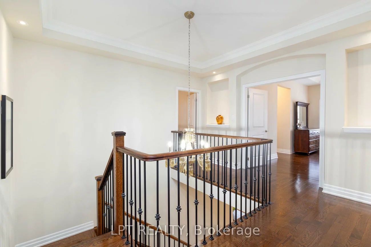 113, Burns, King City, King