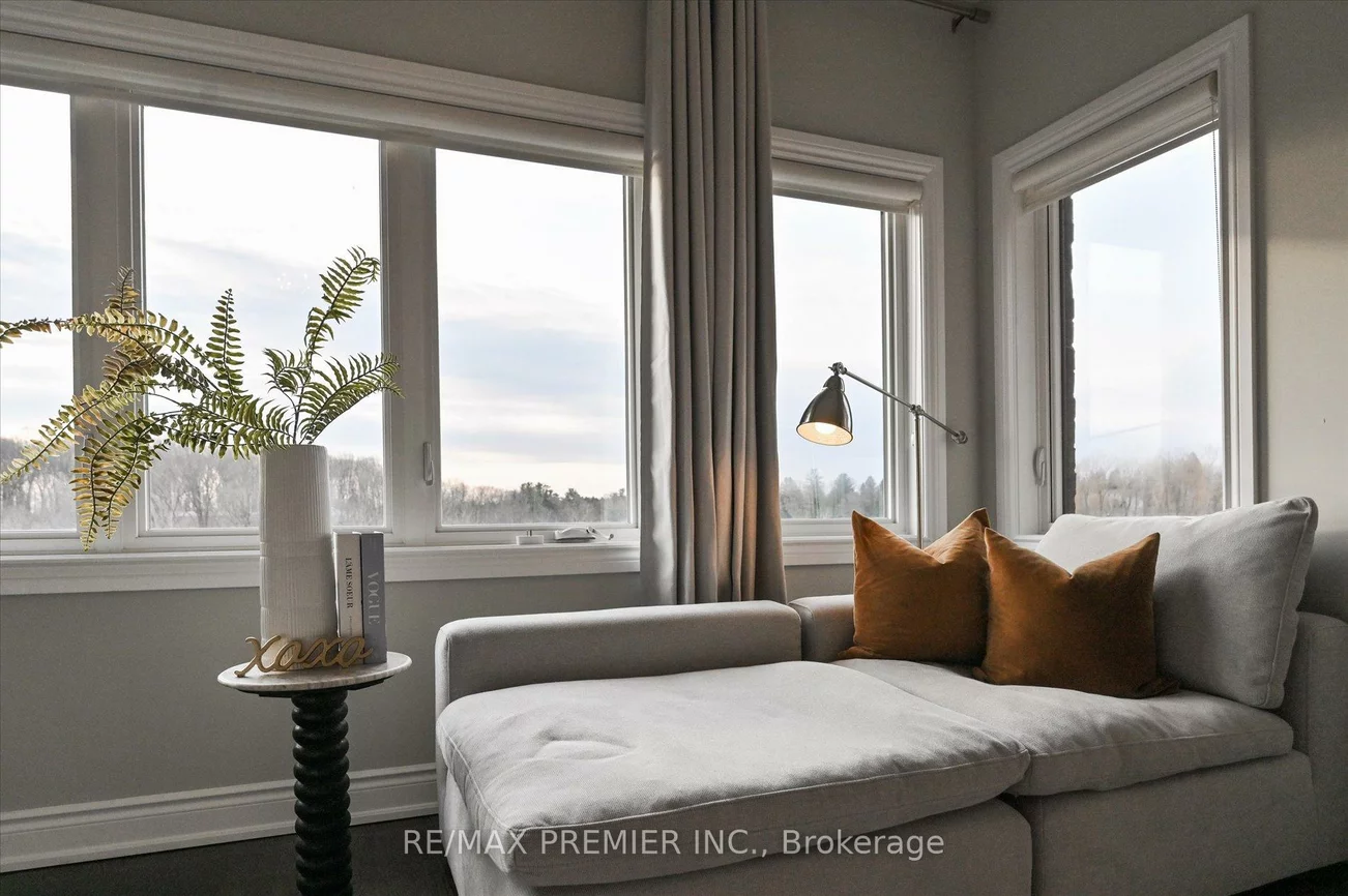 126, Burns, King City, King