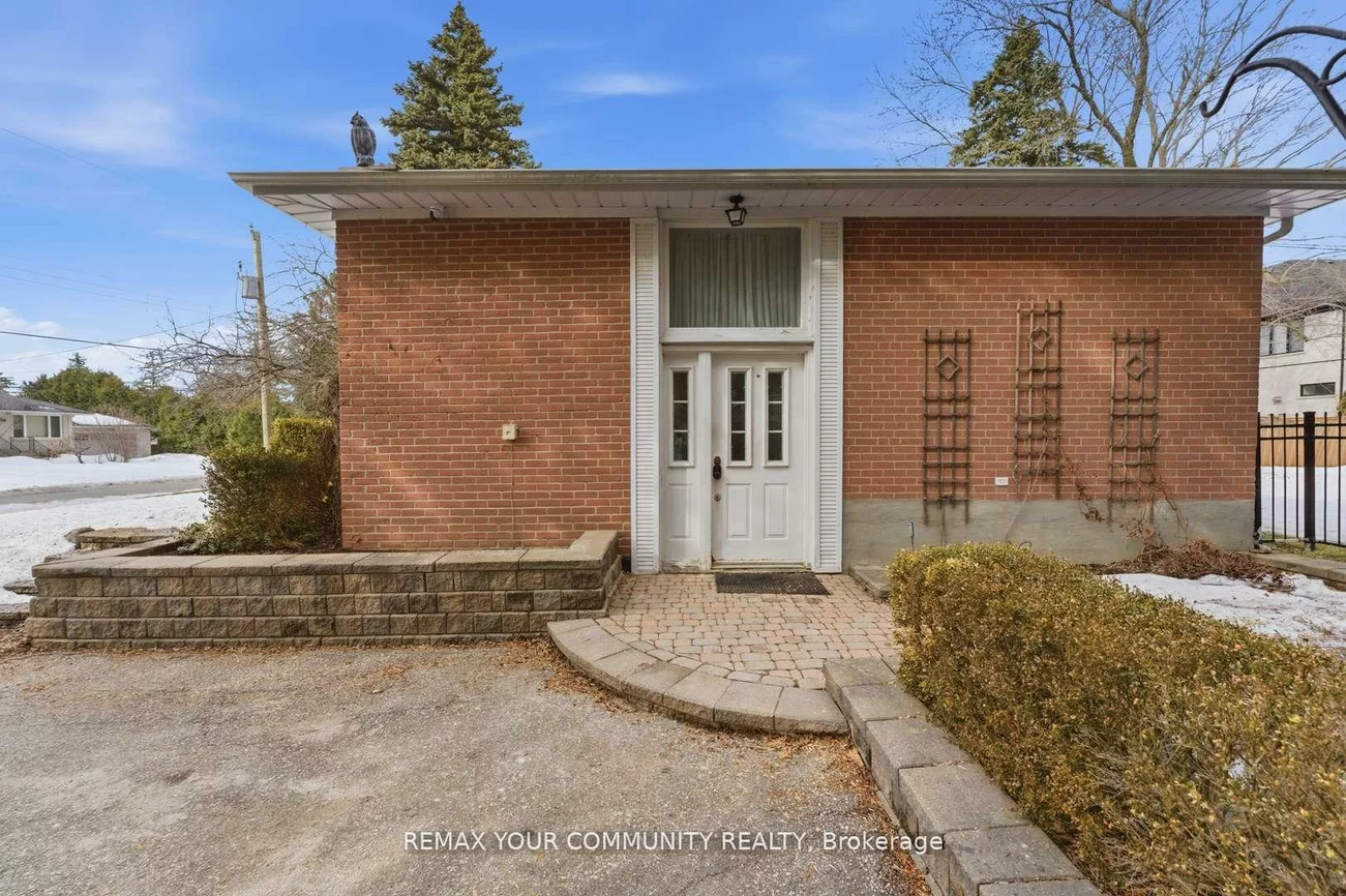 154, Hollingsworth, King City, King