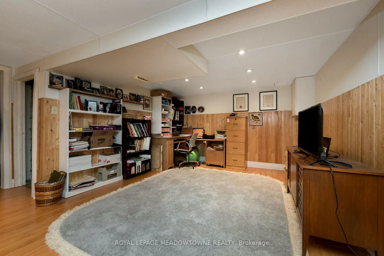 208, Martin, King City, King