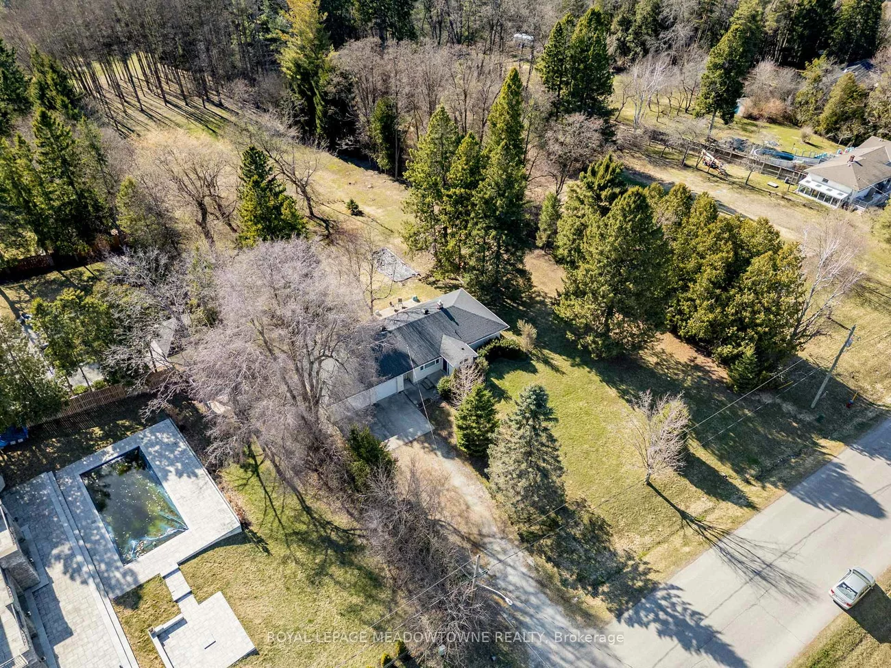 208, Martin, King City, King