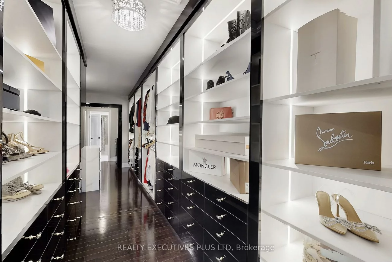 10, Sim Hill, King City, King